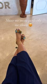 Tiera Skovbye feet photo thumbnail