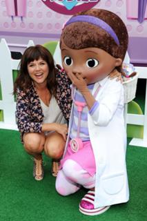 Tiffani Thiessen feet photo thumbnail