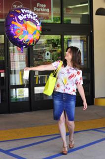 Tiffani Thiessen feet photo thumbnail