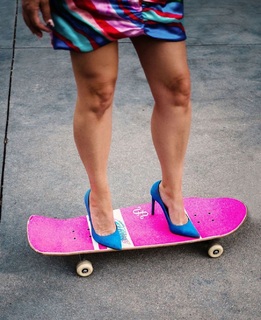 Tiffani Thiessen feet photo thumbnail