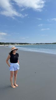 Tiffani Thiessen feet photo thumbnail