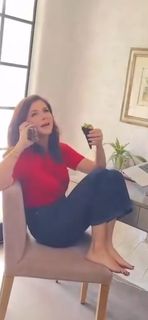 Tiffani Thiessen feet photo thumbnail