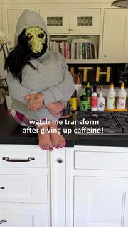 Tiffani Thiessen feet photo 1