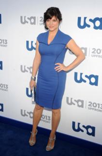 Tiffani Thiessen feet photo thumbnail