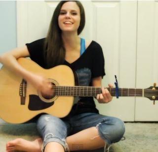 Tiffany Alvord feet photo thumbnail