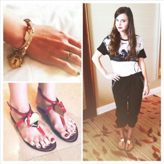 Tiffany Alvord feet photo thumbnail