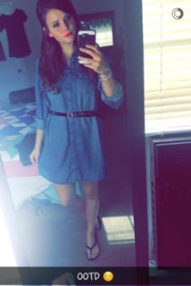 Tiffany Alvord feet photo thumbnail