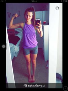 Tiffany Alvord feet photo thumbnail
