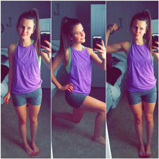 Tiffany Alvord feet photo thumbnail