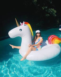 Tiffany Alvord feet photo thumbnail