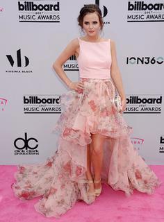 Tiffany Alvord feet photo thumbnail