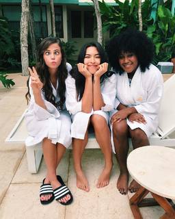 Tiffany Alvord feet photo thumbnail