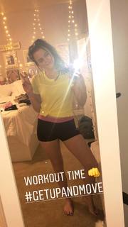 Tiffany Alvord feet photo thumbnail