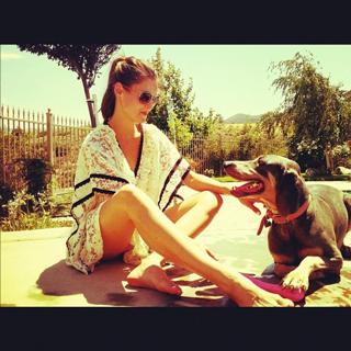 Tiffany Brouwer feet photo 11
