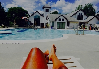 Tiffany Cross feet photo 1