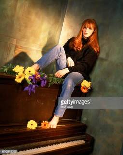 Tiffany feet photo thumbnail