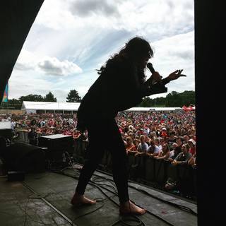 Tiffany feet photo thumbnail