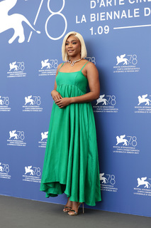 Tiffany Haddish feet photo thumbnail