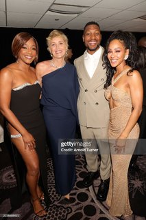 Tiffany Haddish feet photo thumbnail
