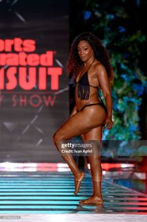 Tiffany Haddish feet photo 13