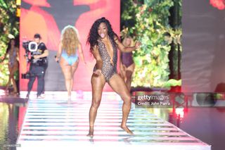 Tiffany Haddish feet photo 10