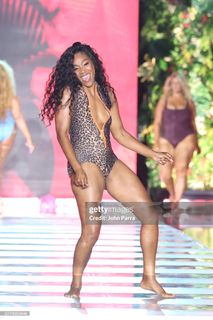 Tiffany Haddish feet photo 6