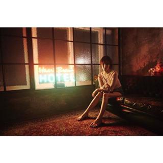 Tiffany Hwang feet photo thumbnail