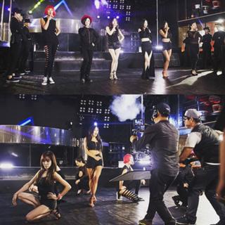 Tiffany Hwang feet photo thumbnail