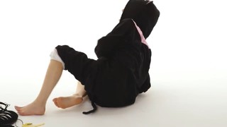 Tiffany Hwang feet photo thumbnail