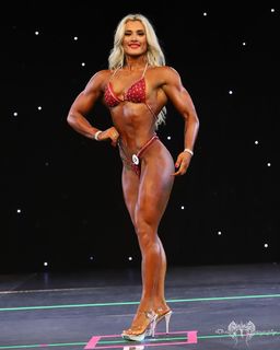 Tiffany Stratton feet photo thumbnail