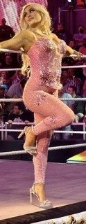 Tiffany Stratton feet photo thumbnail