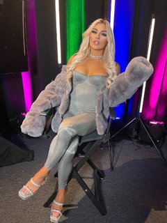 Tiffany Stratton feet photo thumbnail