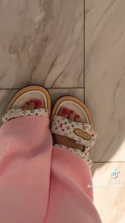 Tiffany Stratton feet photo 8