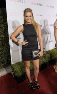 Tiffany Thornton feet photo 10