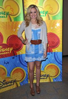 Tiffany Thornton feet photo 10