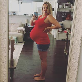 Tiffany Thornton feet photo 4