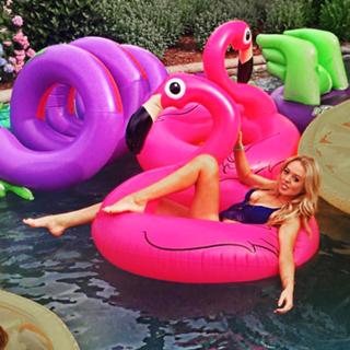 Tiffany Trump feet photo thumbnail