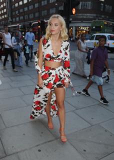 Tiffany Watson feet photo 17