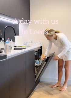 Tiffany Watson feet photo 9