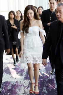 Tiffany Young feet photo 13