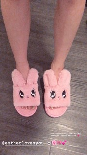 Tiffany Young feet photo 16
