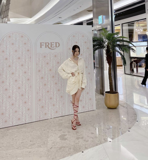 Tiffany Young feet photo 7