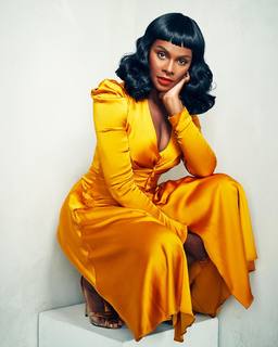 Tika Sumpter feet photo thumbnail
