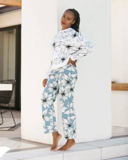 Tika Sumpter feet photo thumbnail