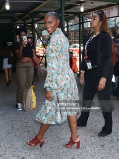Tika Sumpter feet photo thumbnail