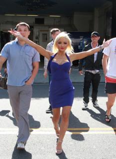 Tila Tequila feet photo thumbnail