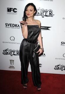Tila Tequila feet photo thumbnail