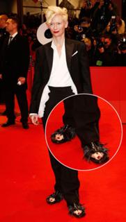 Tilda Swinton feet photo thumbnail
