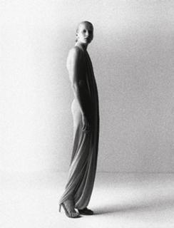 Tilda Swinton feet photo thumbnail