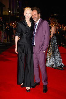 Tilda Swinton feet photo thumbnail